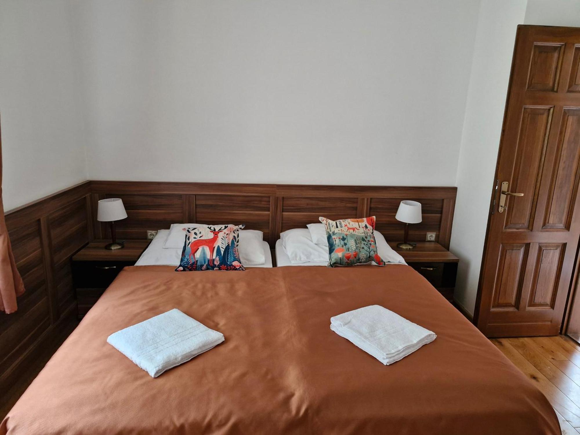 Senyoi Vendeghaz Bed & Breakfast Bozsva Bagian luar foto